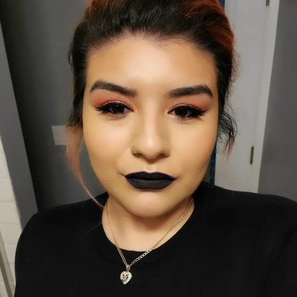 Meet your Posher, Jay - Picture 2 of 2